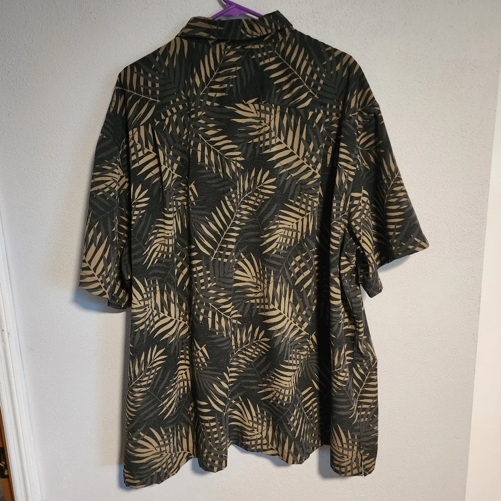 Men's 3XL VAN HEUSEN Button Down Shirt Black Wirh Tan Palm Leaves - Picture 3 of 5